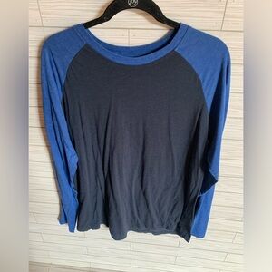 Deplato mens baseballl style long sleeve shirt